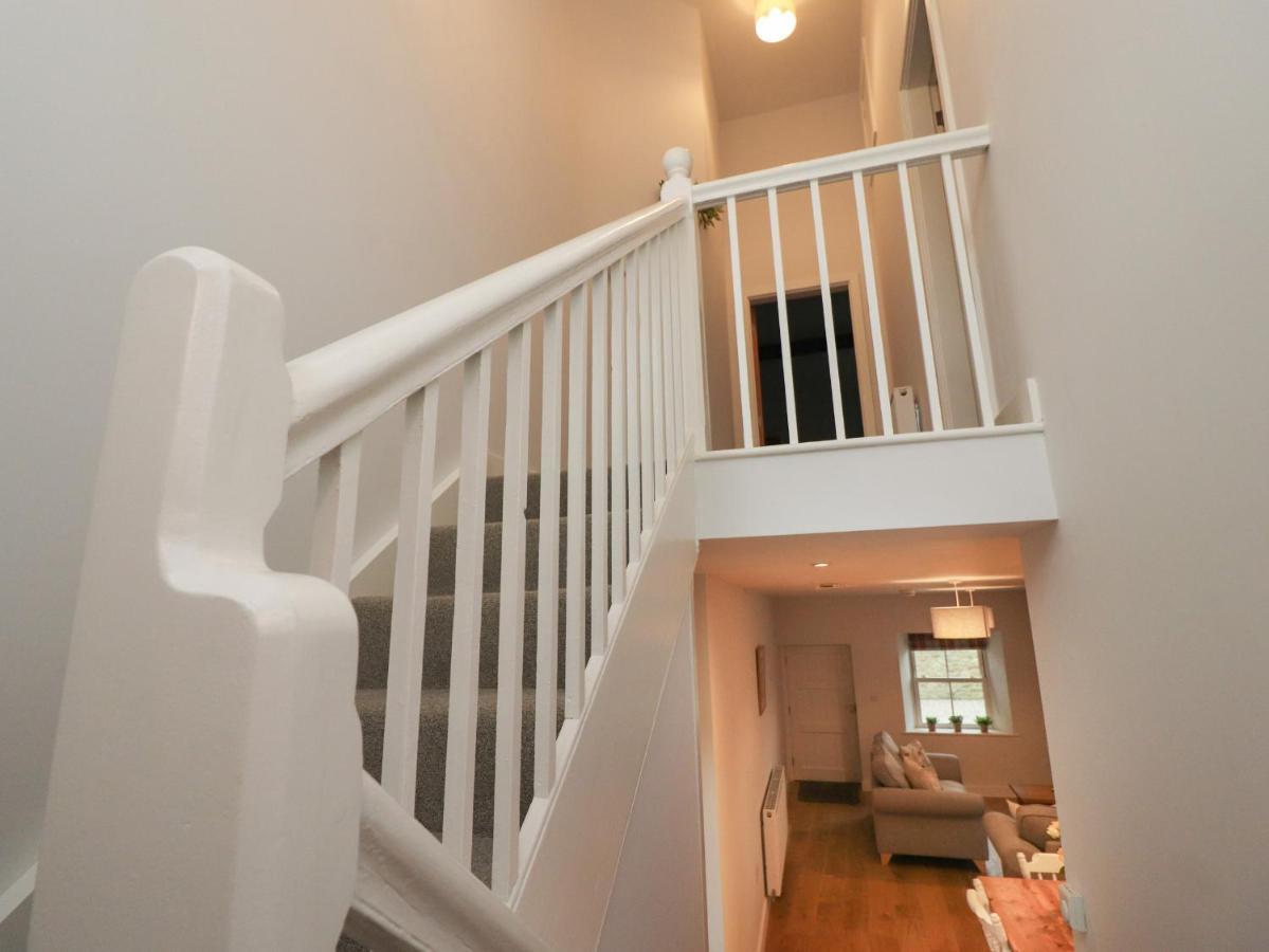 1 Hull House Cottage Скиптън Екстериор снимка